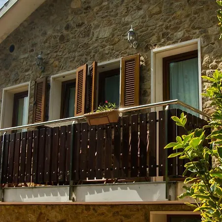 בית כפרי Rural Casa Fontequeiroso *